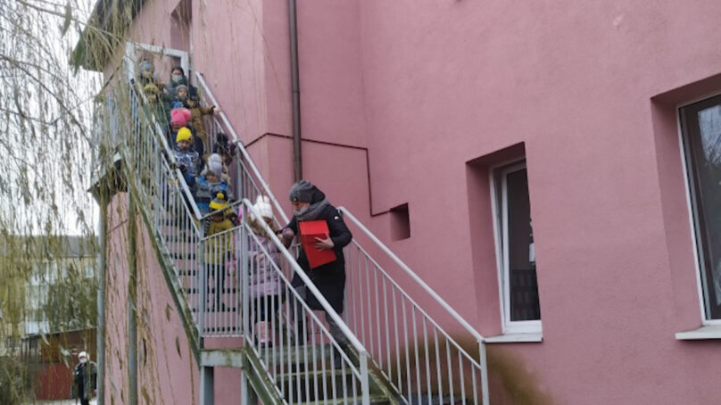 В детском саду в Светлом сотрудники МЧС отработали эвакуацию