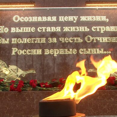 В Калининграде открылась аллея памяти выпускников военно-инженерного училища, погибших при исполнении