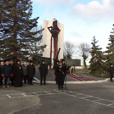 В Балтийске сегодня почтили память погибших на Северном Кавказе морских пехотинцев