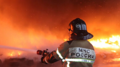 В ночь на субботу в Калининграде горел автомобиль