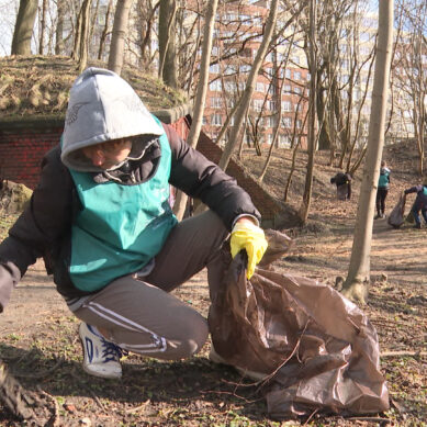 Гусевские волонтеры провели уборку на воинском захоронении восточнее Подгоровки