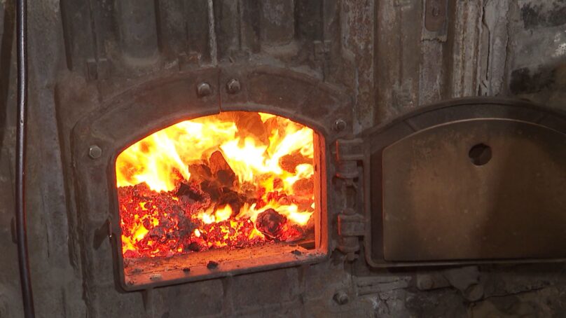 В Краснознаменском округе  20 семей получили топливные брикеты для отопления домов