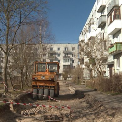 В Калининграде продолжается программа по благоустройству придомовых территорий