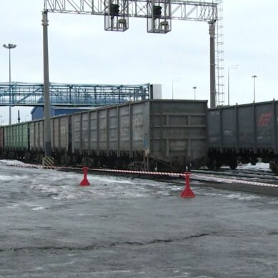 Для Калининградской области законтрактовано почти 500 вагонов с цементом