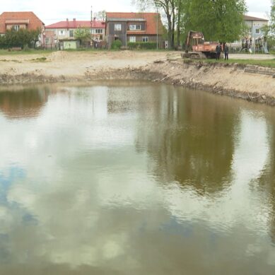 В Славске продолжается капремонт чаши бассейна с минеральной водой