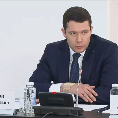 Алиханов: Малый и средний бизнес для многих регионов является локомотивом экономики, главным источником новых рабочих мест