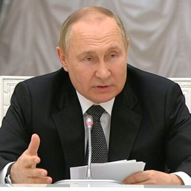 Путин: важно повышать транспортную доступность Калининграда, в том числе для туристов