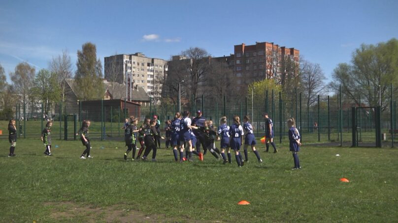 В Советске состоялся спортивный праздник с участием юношеской  женской команды по регби «Витязь»