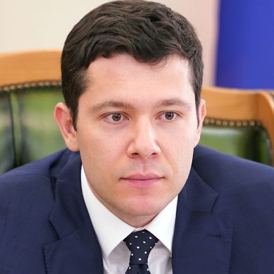 Губернатор Калининградской области выразил соболезнования жителям Ижевска в связи с трагедией в школе №88