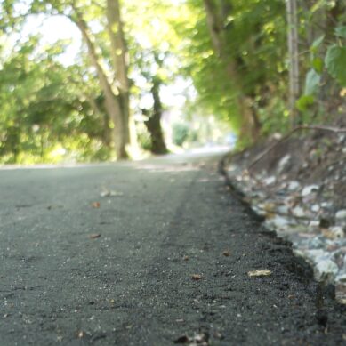 В Светлогорском округе продолжается кампания по ремонту дорог