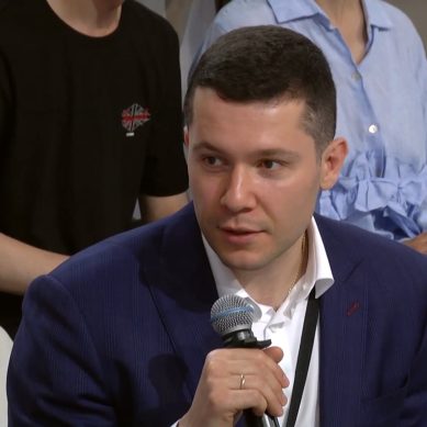 Антон Алиханов: Мы сейчас становимся свидетелями разработки супер-игр, потому что игровая индустрия уже давно обогнала кино