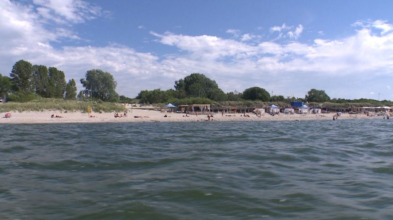 Пляж на Балткосе планируют открыть до конца июля