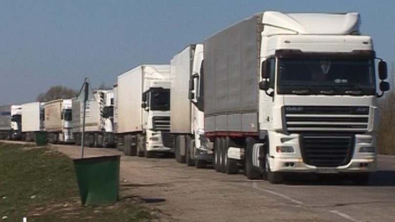 В России 1 февраля 2023 года продлили временную отмену весогабаритного контроля для грузового транспорта