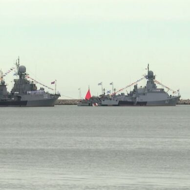 В это воскресенье в России отметили День Военно-Морского флота