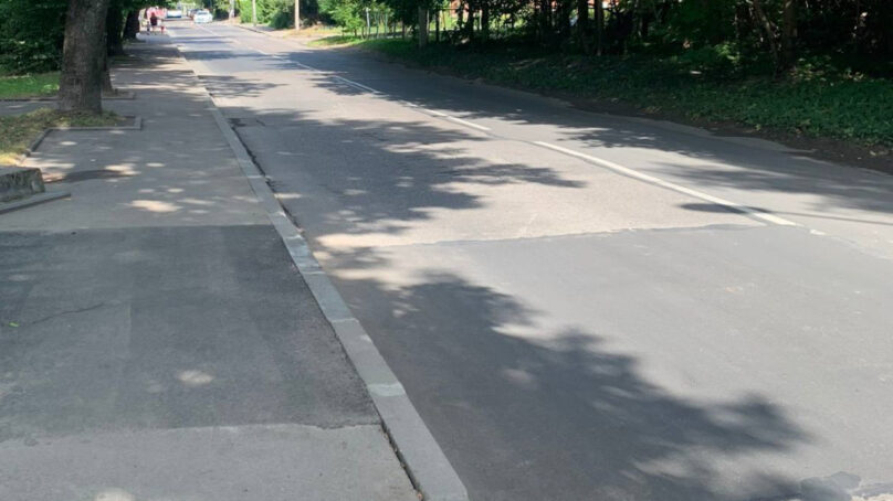 Благодаря вмешательству прокуратуры выполнены работы по восстановлению дорожного покрытия на улице Ялтинской