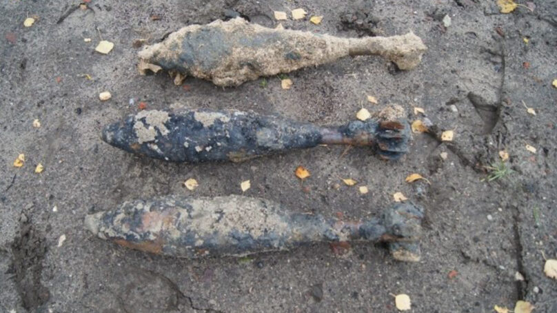 В Калининграде на стройплощадке обнаружили десятки  снарядов времен войны 
