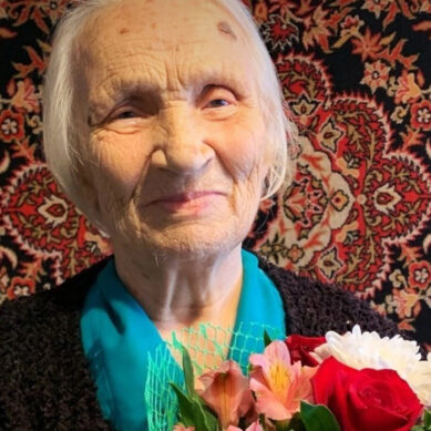 Сегодня 90-летний юбилей отмечает труженица тыла Александра Семёновна Андрюхина