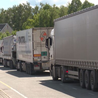 Литва стала принимать первые транспортные средства на пункте пропуска Чернышевское-Кибартай