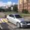 «Выбежала на красный свет». В Калининграде 10-летняя девочка попала под колёса машины