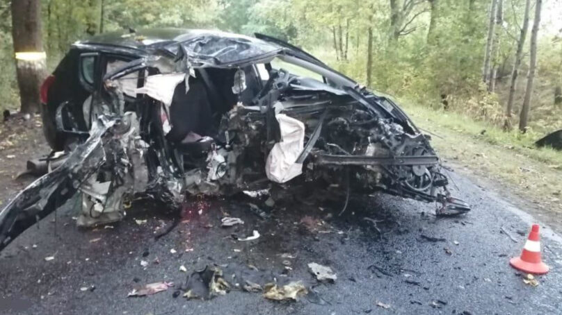 В Калининградской области в аварии ранним утром погибла пассажирка легковушки