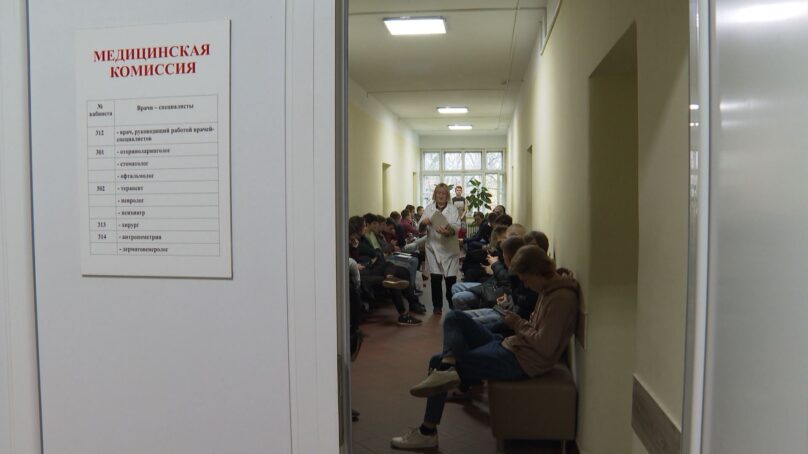 Более 45% юношей Калининграда призывного возраста отправлено на военную службу