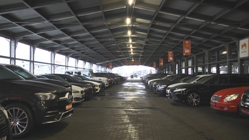 В этом году на автомобильном рынке региона значительно увеличился спрос на зарубежные марки машин