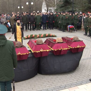 В Гусевском округе на воинском мемориале в посёлке Ольховатка перезахоронили 5 красноармейцев
