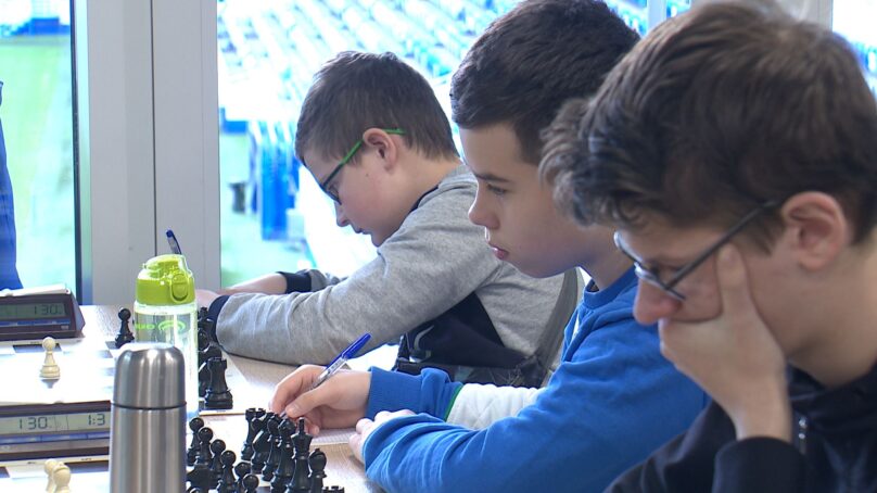 На стадионе «Калининград» проходит шахматный фестиваль «Надежда»