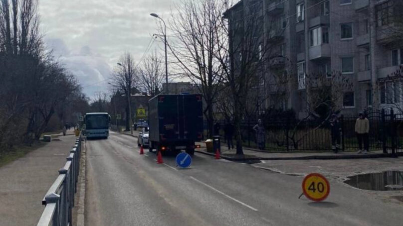 10-летний пешеход перебегал дорогу и попал под «ГАЗ»