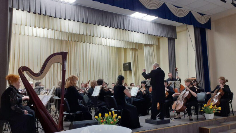 В Детской школе искусств Гусева прошел концерт Калининградского симфонического оркестра