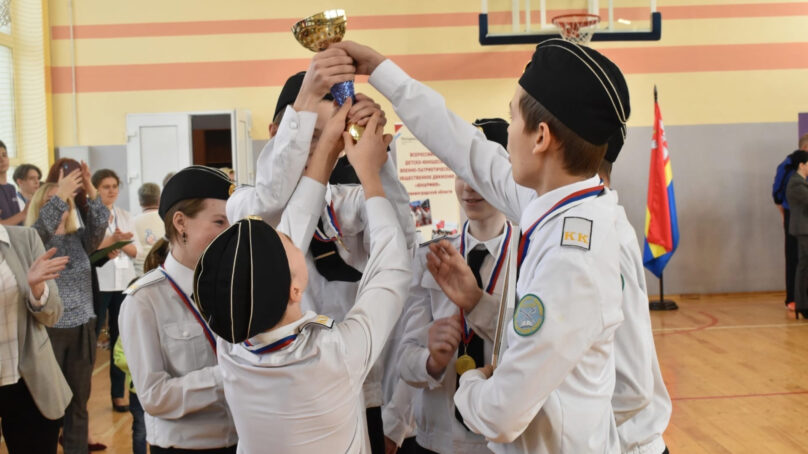 В Балтийске впервые за 15 лет прошла военно-спортивная игра «Зарница» среди учеников всех школ муниципалитета