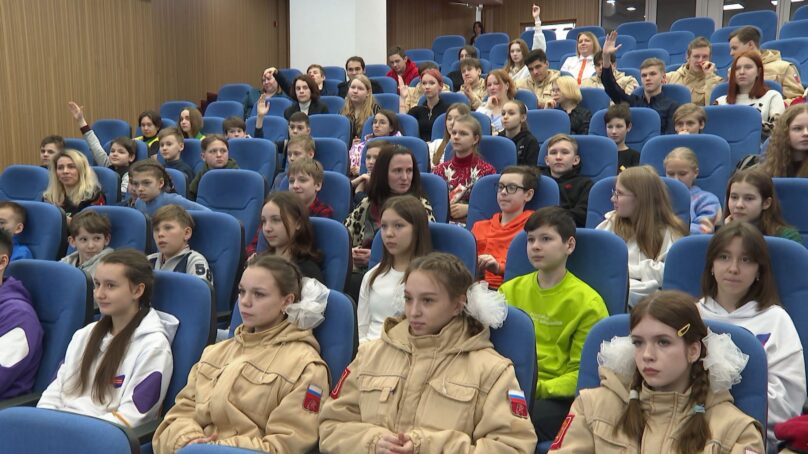 На стадионе «Калининград» открылось новое пространство «Движения первых»