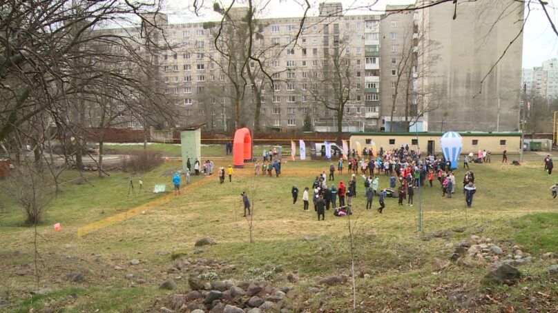 В Калининграде школьники приняли участие в турнире по спортивному ориентированию