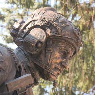 Как прошла церемония открытия памятника «Героям спецназа ФСБ» в Калининграде