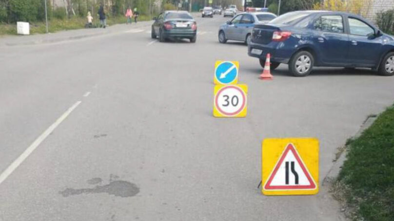 В Гурьевске водитель легковушки не уступила дорогу велосипедисту
