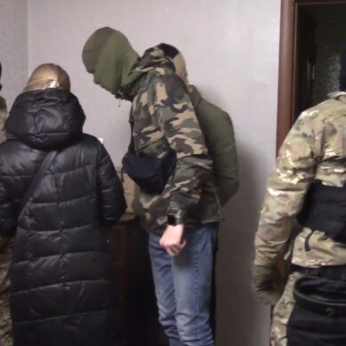 В Калининградской области полицейские задержали семейную пару и их подельников, распространявших метадон