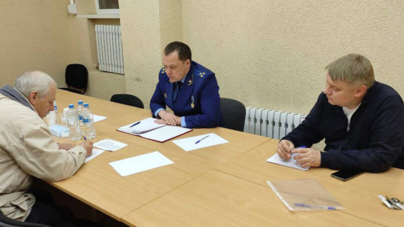 Светлогорский межрайонный прокурор провел выездной прием граждан в поселках Донское и Приморье
