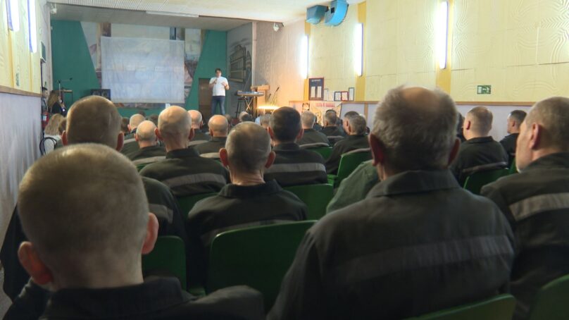 Осуждённым колонии №9 в Калининграде рассказали об опасности терроризма и экстремизма