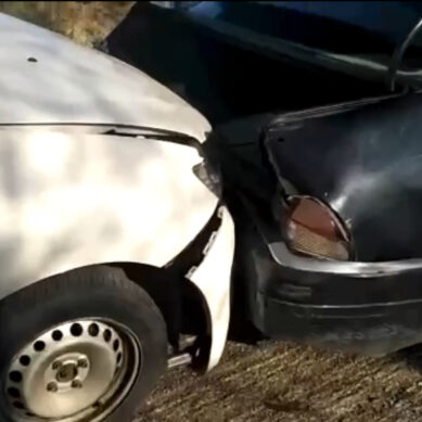 В Гурьевском районе водитель «Рено» спровоцировал ДТП, в котором пострадали его пассажиры