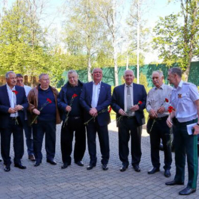 Начальник Калининградской областной таможни встретился с ветеранами таможенной службы из числа бывших руководителей таможенных органов региона