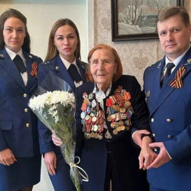 Прокуроры поздравили ветеранов Великой Отечественной войны с предстоящим Днем Победы