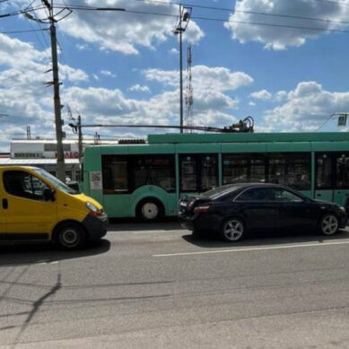 В Калининграде в ДТП пострадала пассажирка одной из трех иномарок