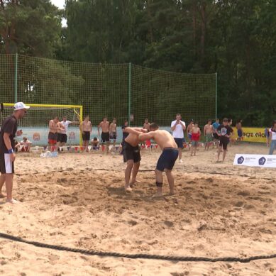 В «Автотор-Арене» состоялся турнир по пляжным видам единоборств «Балтийский ковёр»