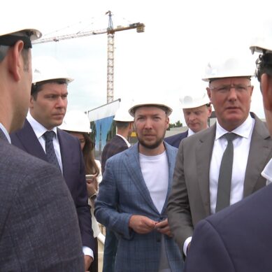 Сегодня в Калининград с рабочим визитом прибыл заместитель председателя Правительства России Дмитрий Чернышенко