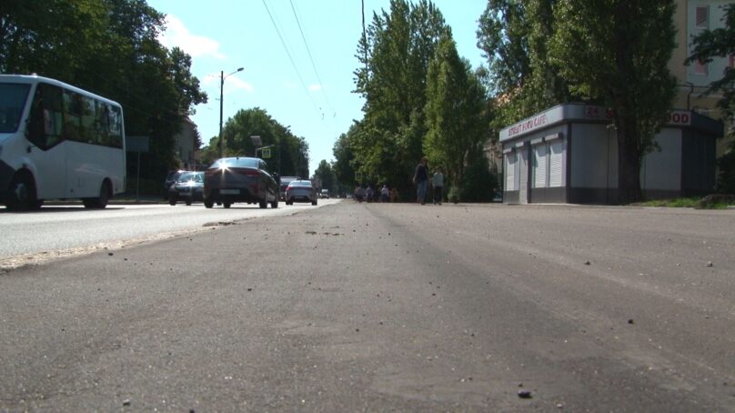 Тротуары еще на 17 улицах отремонтируют в этом году в Калининграде