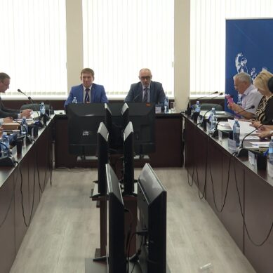 В Калининграде представители общественной палаты России провели семинар для кандидатов в новый состав наблюдательной комиссии региона