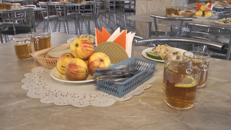 В Калининградской области заработала «горячая линия» по вопросам организации питания в школах