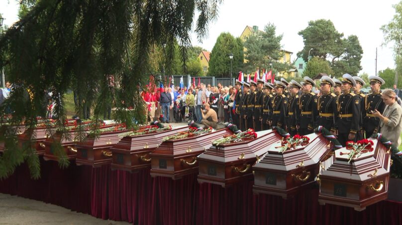 На мемориале недалеко от посёлка Переславское прошла торжественная церемония перезахоронения 119 солдат, воевавших на территории Восточной Пруссии