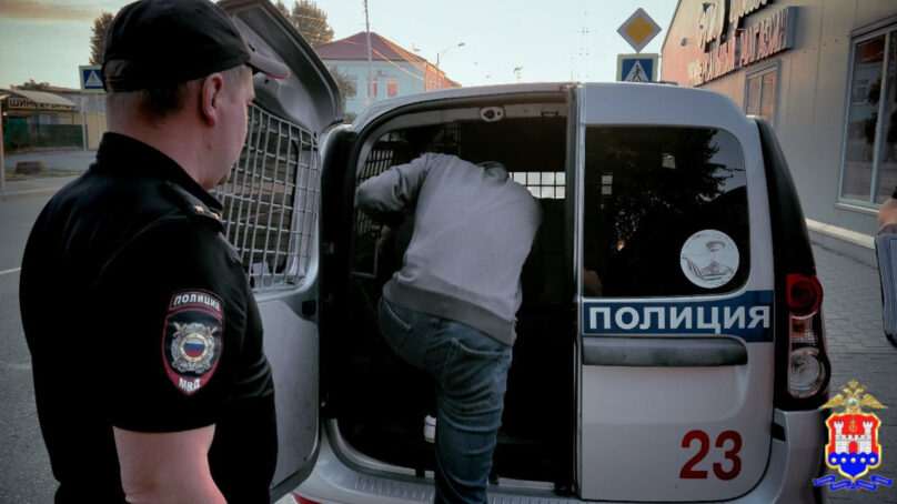 В Калининграде расследуется уголовное дело в связи с нападением на работника скорой помощи