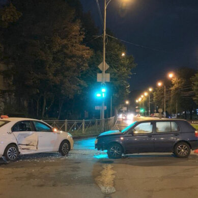 В ДТП на Невского 1 сентября пострадали два пассажира